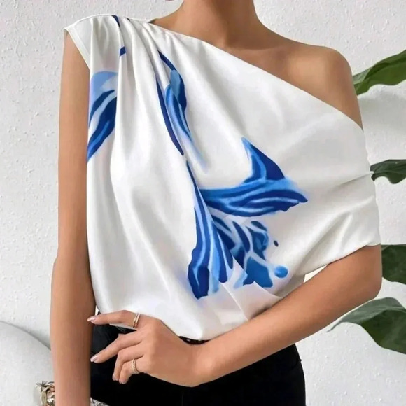 Women's Floral Printed Ruffle Asymmetrical Neck Blouse - Picture 4 of 5